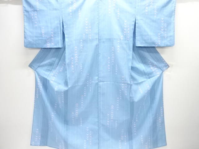 駒絽縞に蝶模様小紋着物